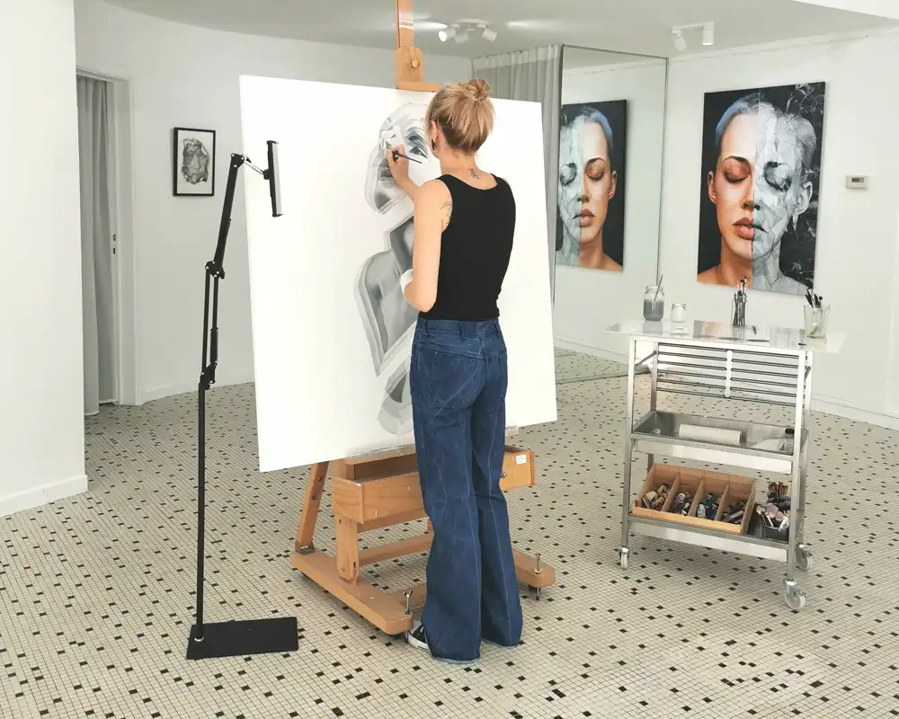 kiara peelman live painting brussels